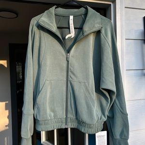 Brand New with Tags Lululemon Brushed Softstreme Funnel Neck Zip Up